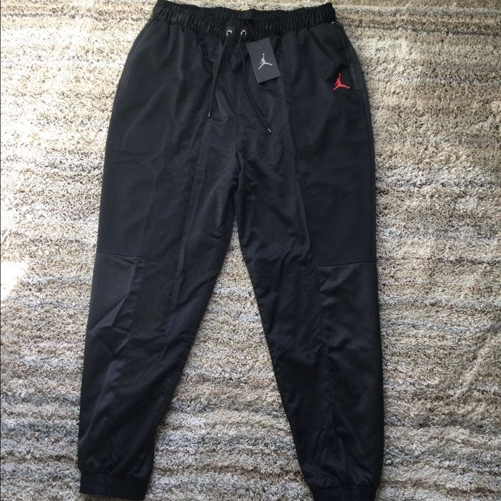 Jordan Windbreaker Joggers pants men’s size XL